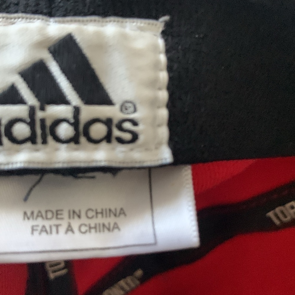 Toronto FC Red Baseball Cap - Picture 4 of 8